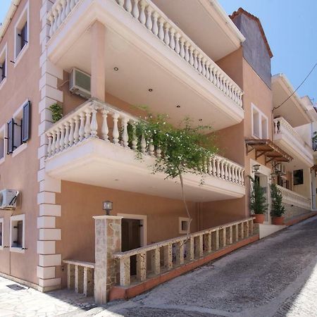 Dias Ground Floor Apartment Argostoli  Eksteriør bilde