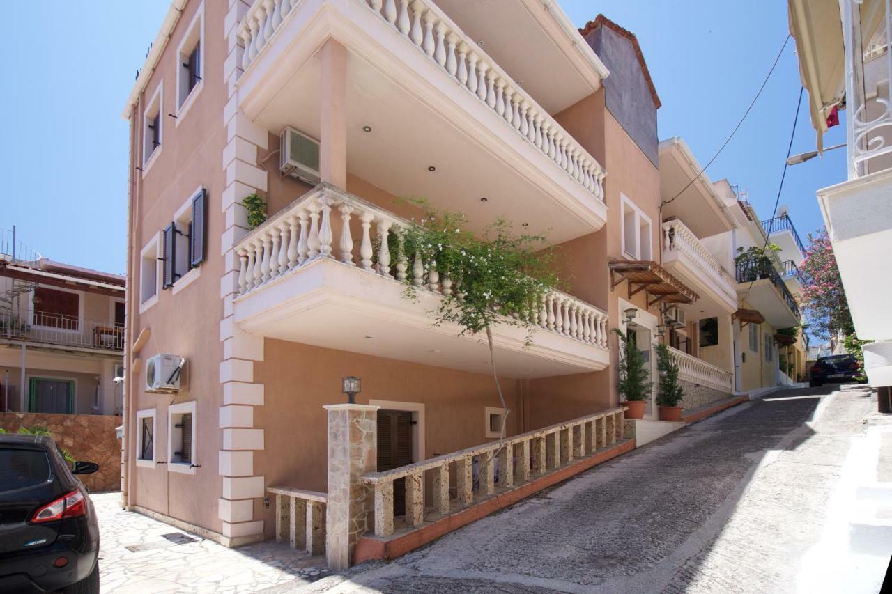 Dias Ground Floor Apartment Argostoli  Eksteriør bilde